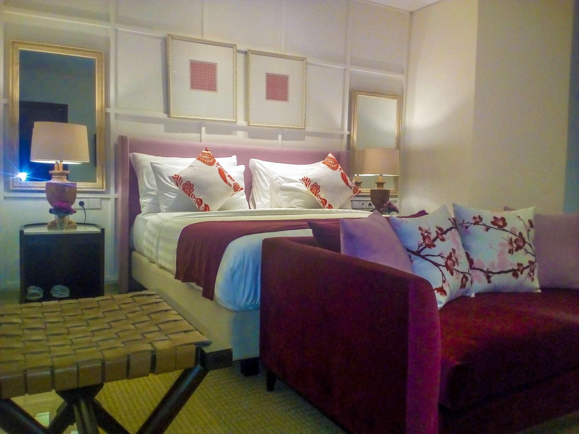 M Hotel Sorong Eksteriør bilde